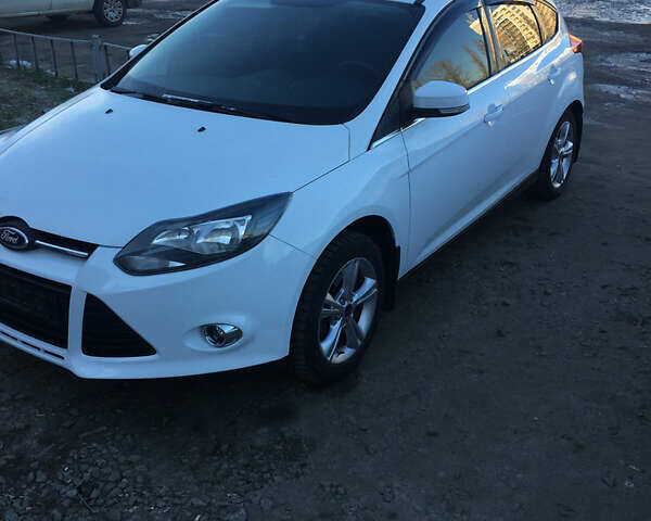 Білий Форд Фокус, об'ємом двигуна 1.6 л та пробігом 199 тис. км за 7500 $, фото 1 на Automoto.ua