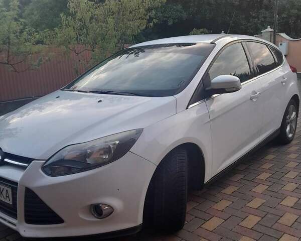 Білий Форд Фокус, об'ємом двигуна 1 л та пробігом 178 тис. км за 5300 $, фото 1 на Automoto.ua