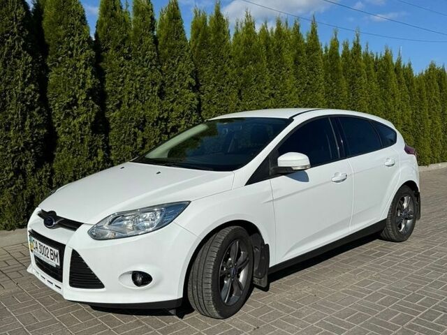 Білий Форд Фокус, об'ємом двигуна 1 л та пробігом 104 тис. км за 6800 $, фото 1 на Automoto.ua