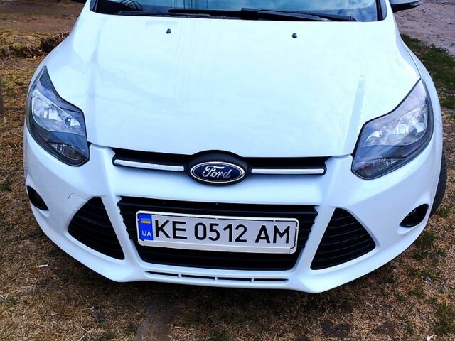 Белый Форд Фокус, объемом двигателя 1 л и пробегом 230 тыс. км за 6600 $, фото 1 на Automoto.ua