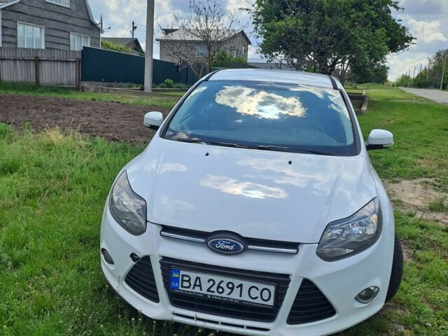 Білий Форд Фокус, об'ємом двигуна 1 л та пробігом 212 тис. км за 6300 $, фото 1 на Automoto.ua