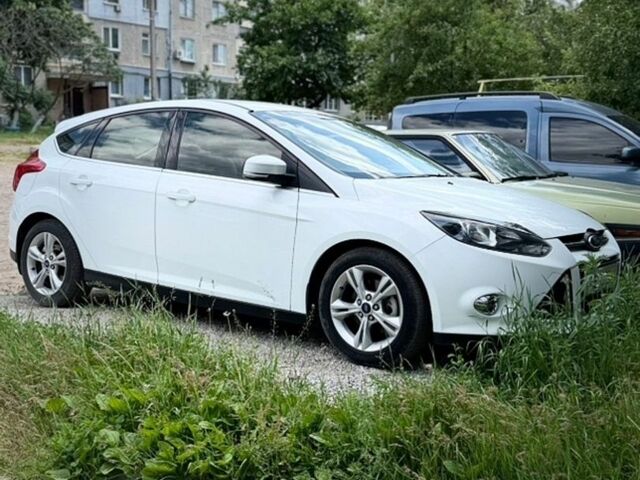Білий Форд Фокус, об'ємом двигуна 1 л та пробігом 145 тис. км за 7300 $, фото 1 на Automoto.ua