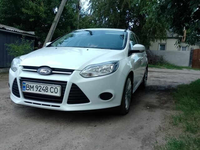 Белый Форд Фокус, объемом двигателя 1 л и пробегом 170 тыс. км за 5099 $, фото 1 на Automoto.ua