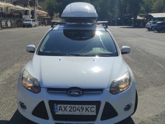 Білий Форд Фокус, об'ємом двигуна 1 л та пробігом 130 тис. км за 6700 $, фото 1 на Automoto.ua