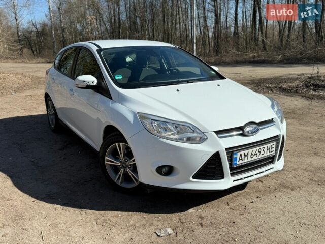 Білий Форд Фокус, об'ємом двигуна 2 л та пробігом 230 тис. км за 7600 $, фото 1 на Automoto.ua