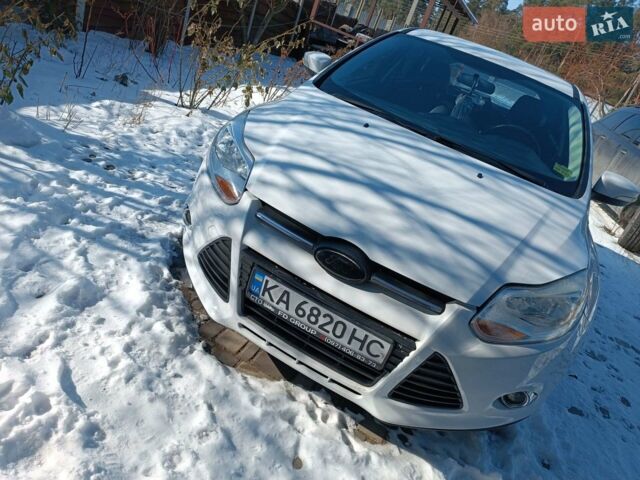 Білий Форд Фокус, об'ємом двигуна 2 л та пробігом 214 тис. км за 7000 $, фото 1 на Automoto.ua