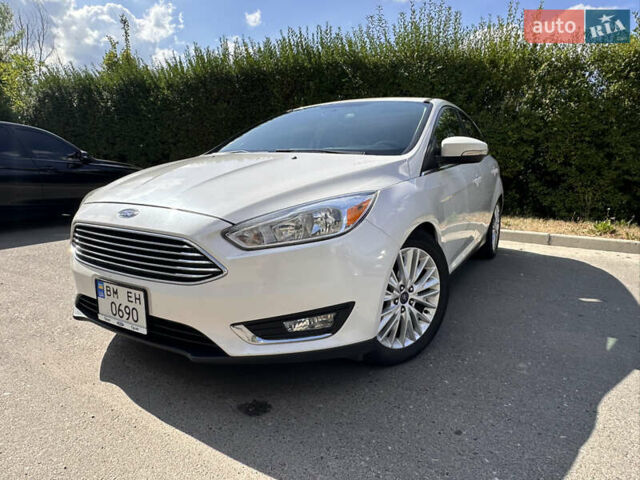 Белый Форд Фокус, объемом двигателя 2 л и пробегом 187 тыс. км за 8999 $, фото 1 на Automoto.ua