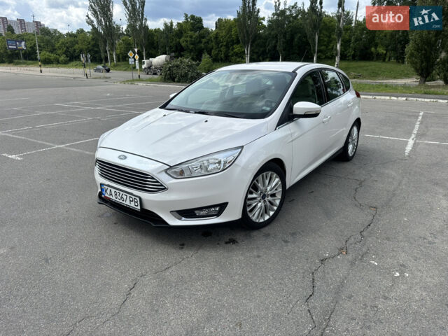 Белый Форд Фокус, объемом двигателя 2.02 л и пробегом 141 тыс. км за 9400 $, фото 1 на Automoto.ua
