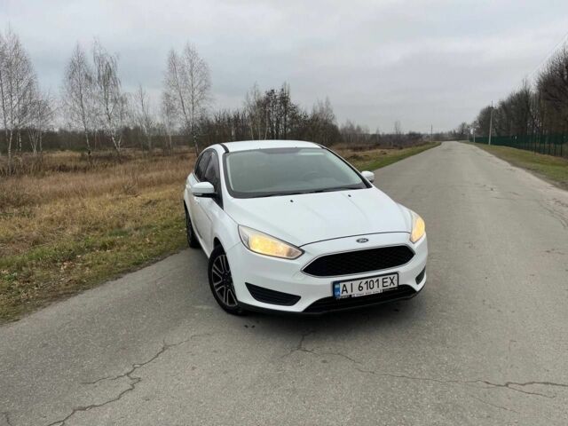 Білий Форд Фокус, об'ємом двигуна 1 л та пробігом 213 тис. км за 6200 $, фото 1 на Automoto.ua