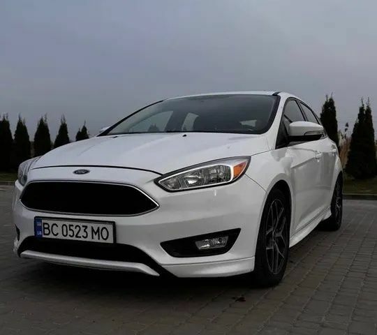 Белый Форд Фокус, объемом двигателя 2 л и пробегом 113 тыс. км за 7000 $, фото 1 на Automoto.ua