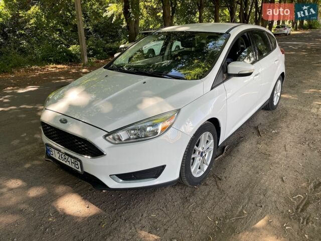 Белый Форд Фокус, объемом двигателя 2 л и пробегом 161 тыс. км за 8500 $, фото 1 на Automoto.ua