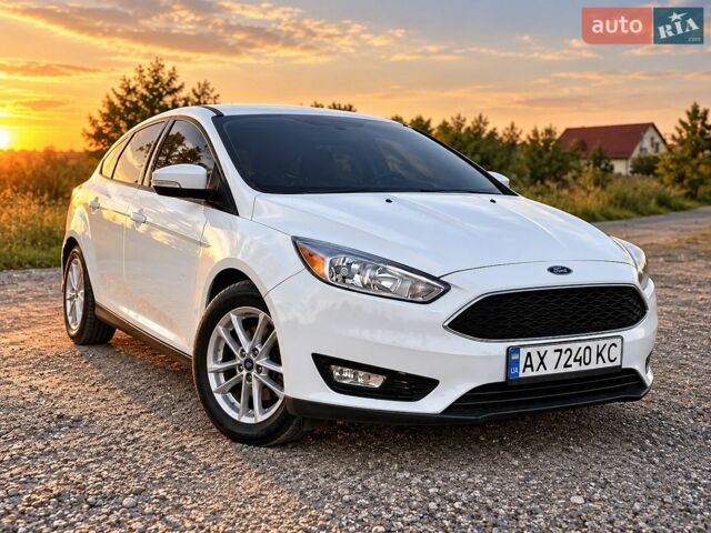 Белый Форд Фокус, объемом двигателя 2 л и пробегом 168 тыс. км за 6400 $, фото 1 на Automoto.ua
