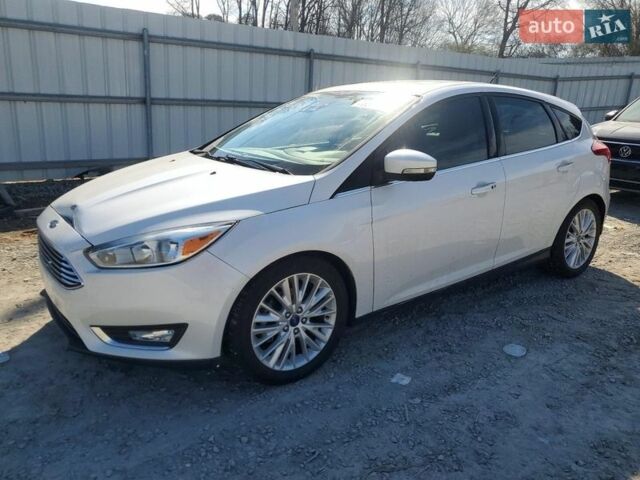 Білий Форд Фокус, об'ємом двигуна 2 л та пробігом 88 тис. км за 650 $, фото 1 на Automoto.ua
