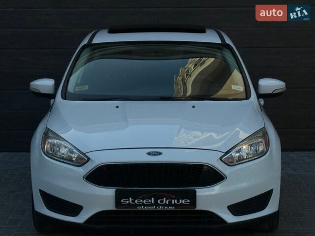 Белый Форд Фокус, объемом двигателя 2 л и пробегом 143 тыс. км за 9499 $, фото 1 на Automoto.ua