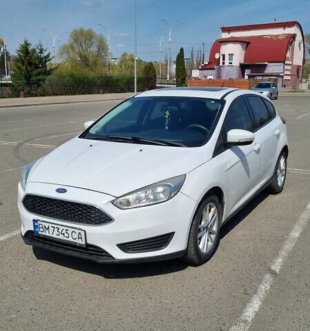 Белый Форд Фокус, объемом двигателя 2 л и пробегом 158 тыс. км за 8000 $, фото 1 на Automoto.ua