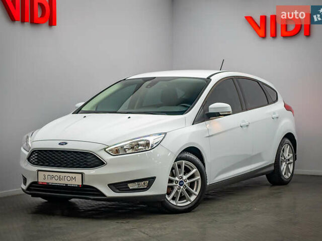 Білий Форд Фокус, об'ємом двигуна 1 л та пробігом 86 тис. км за 9829 $, фото 1 на Automoto.ua