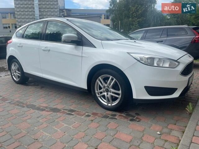 Білий Форд Фокус, об'ємом двигуна 1.5 л та пробігом 182 тис. км за 8200 $, фото 1 на Automoto.ua