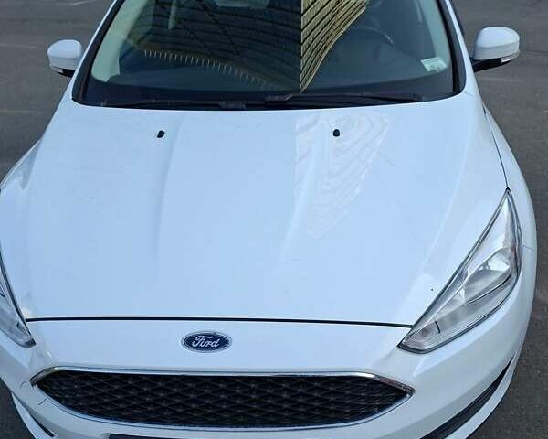 Белый Форд Фокус, объемом двигателя 1 л и пробегом 108 тыс. км за 9500 $, фото 1 на Automoto.ua