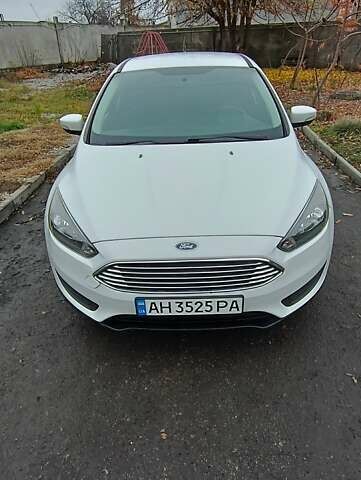 Білий Форд Фокус, об'ємом двигуна 2 л та пробігом 189 тис. км за 8600 $, фото 1 на Automoto.ua