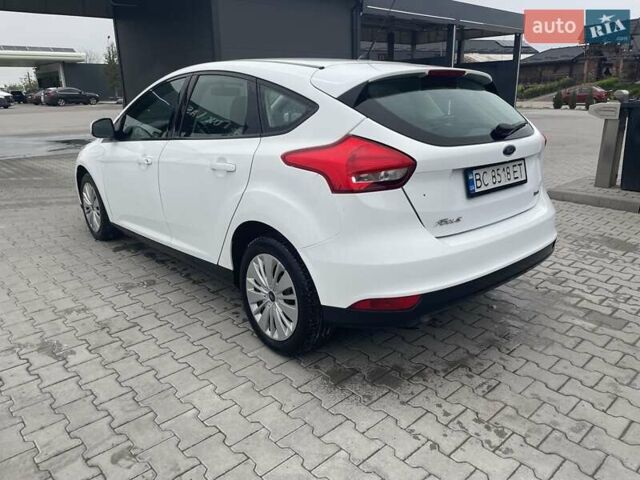 Білий Форд Фокус, об'ємом двигуна 1.5 л та пробігом 168 тис. км за 8800 $, фото 1 на Automoto.ua