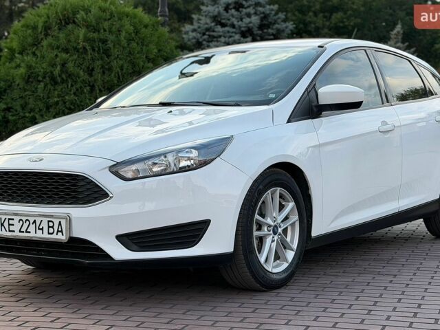 Белый Форд Фокус, объемом двигателя 2 л и пробегом 103 тыс. км за 9800 $, фото 1 на Automoto.ua