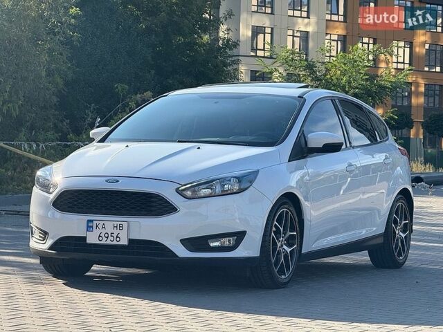 Белый Форд Фокус, объемом двигателя 2 л и пробегом 94 тыс. км за 10300 $, фото 1 на Automoto.ua