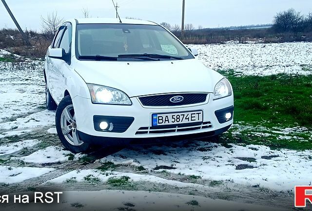 Білий Форд Фокус, об'ємом двигуна 1.6 л та пробігом 380 тис. км за 4700 $, фото 1 на Automoto.ua