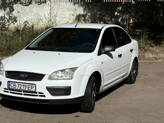 Белый Форд Фокус, объемом двигателя 1.6 л и пробегом 256 тыс. км за 4300 $, фото 1 на Automoto.ua