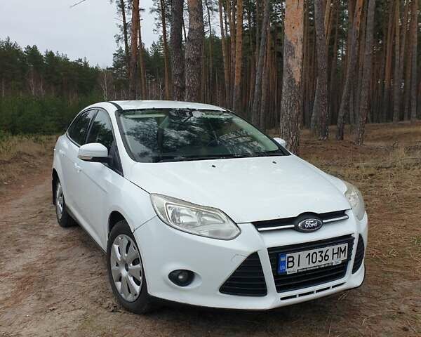 Белый Форд Фокус, объемом двигателя 1.6 л и пробегом 244 тыс. км за 6500 $, фото 1 на Automoto.ua