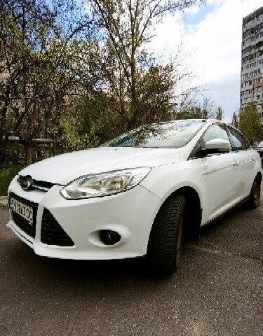 Белый Форд Фокус, объемом двигателя 0 л и пробегом 257 тыс. км за 5500 $, фото 1 на Automoto.ua