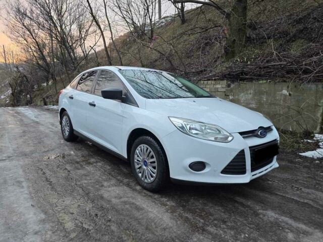 Білий Форд Фокус, об'ємом двигуна 2 л та пробігом 150 тис. км за 5990 $, фото 1 на Automoto.ua