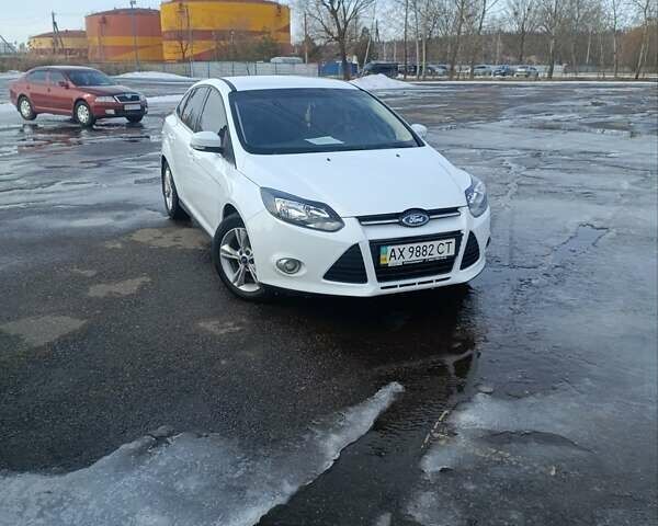 Білий Форд Фокус, об'ємом двигуна 1.6 л та пробігом 82 тис. км за 8500 $, фото 1 на Automoto.ua