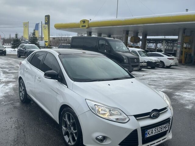 Белый Форд Фокус, объемом двигателя 2 л и пробегом 193 тыс. км за 5900 $, фото 1 на Automoto.ua