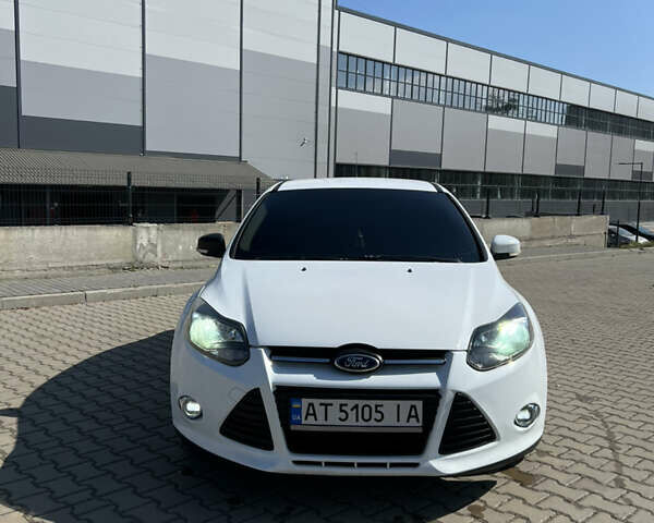 Білий Форд Фокус, об'ємом двигуна 1.6 л та пробігом 180 тис. км за 7000 $, фото 1 на Automoto.ua