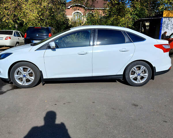 Білий Форд Фокус, об'ємом двигуна 1 л та пробігом 100 тис. км за 8200 $, фото 1 на Automoto.ua