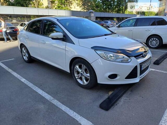 Белый Форд Фокус, объемом двигателя 2.01 л и пробегом 268 тыс. км за 5999 $, фото 1 на Automoto.ua