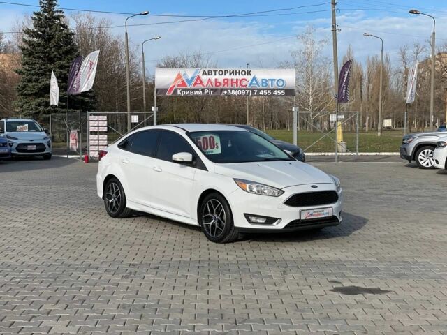Білий Форд Фокус, об'ємом двигуна 2 л та пробігом 109 тис. км за 8200 $, фото 1 на Automoto.ua
