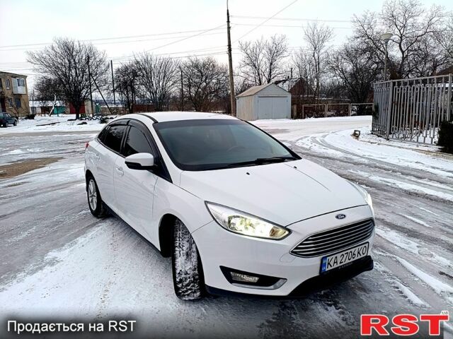 Білий Форд Фокус, об'ємом двигуна 2 л та пробігом 227 тис. км за 7000 $, фото 1 на Automoto.ua