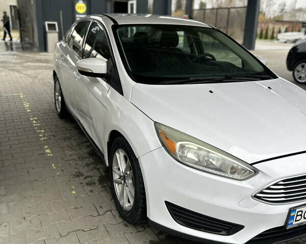 Белый Форд Фокус, объемом двигателя 2 л и пробегом 93 тыс. км за 5800 $, фото 1 на Automoto.ua