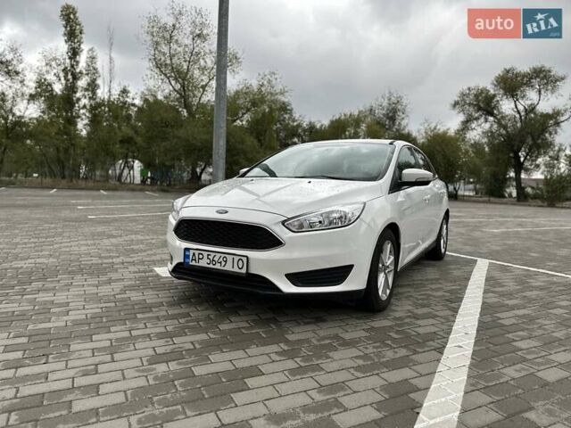 Форд Фокус 2015 в Запорожье на Automoto.ua Белый Форд Фокус, объемом двигателя 2 л и пробегом 150 тыс. км за 9900 $, фото 1 на Automoto.ua
