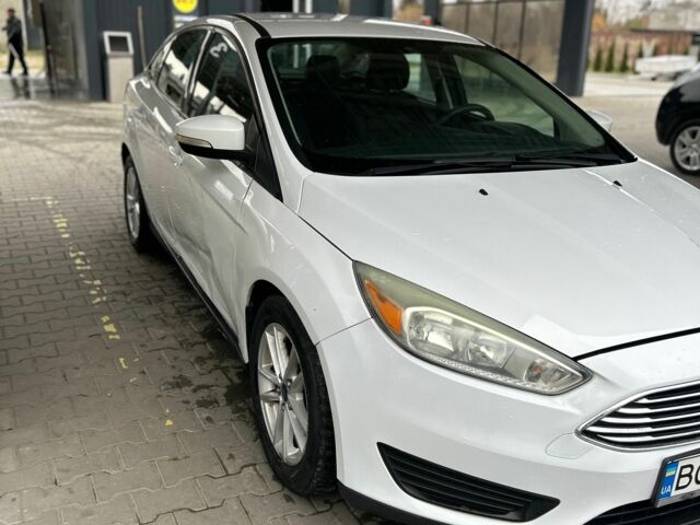 Білий Форд Фокус, об'ємом двигуна 2 л та пробігом 93 тис. км за 5800 $, фото 1 на Automoto.ua