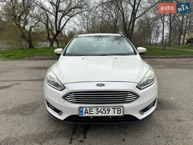 Форд Фокус 2016 в Днепре (Днепропетровске) на Automoto.ua Белый Форд Фокус, объемом двигателя 2 л и пробегом 142 тыс. км за 9500 $, фото 1 на Automoto.ua