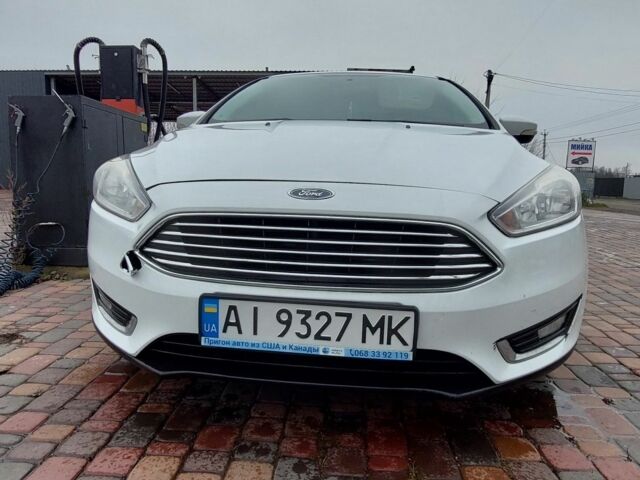 Белый Форд Фокус, объемом двигателя 2 л и пробегом 128 тыс. км за 8000 $, фото 1 на Automoto.ua