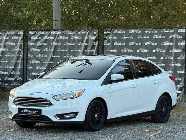 Білий Форд Фокус, об'ємом двигуна 2 л та пробігом 149 тис. км за 6300 $, фото 1 на Automoto.ua
