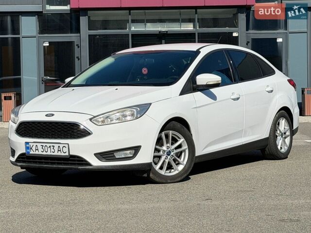 Білий Форд Фокус, об'ємом двигуна 2 л та пробігом 134 тис. км за 9300 $, фото 1 на Automoto.ua