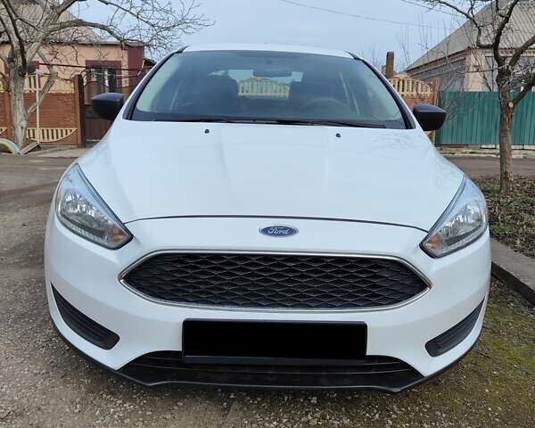 Білий Форд Фокус, об'ємом двигуна 2 л та пробігом 53 тис. км за 7600 $, фото 1 на Automoto.ua