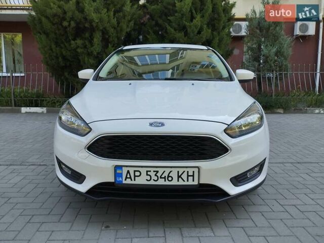 Форд Фокус 2017 у Запоріжжя на Automoto.ua Білий Форд Фокус, об'ємом двигуна 2 л та пробігом 58 тис. км за 9600 $, фото 1 на Automoto.ua