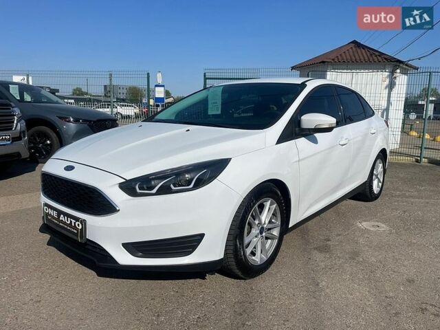 Белый Форд Фокус, объемом двигателя 2 л и пробегом 84 тыс. км за 8990 $, фото 1 на Automoto.ua