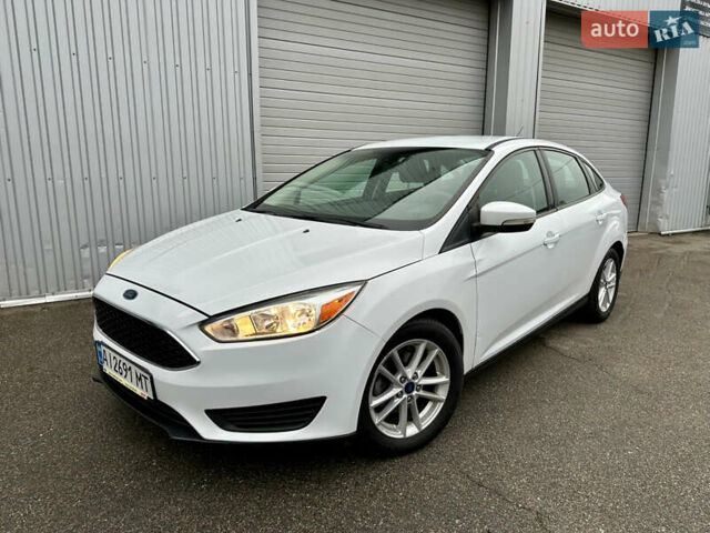 Белый Форд Фокус, объемом двигателя 2 л и пробегом 137 тыс. км за 8700 $, фото 1 на Automoto.ua