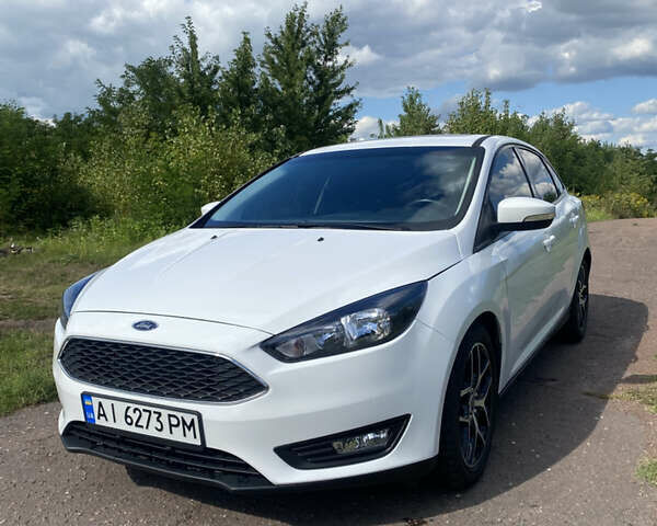 Белый Форд Фокус, объемом двигателя 2 л и пробегом 93 тыс. км за 9200 $, фото 1 на Automoto.ua